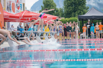 Die Schwimmmeisterschaft Kufstein garantiert wieder Spaß pur für die Schülerschaft und ihre Familien.